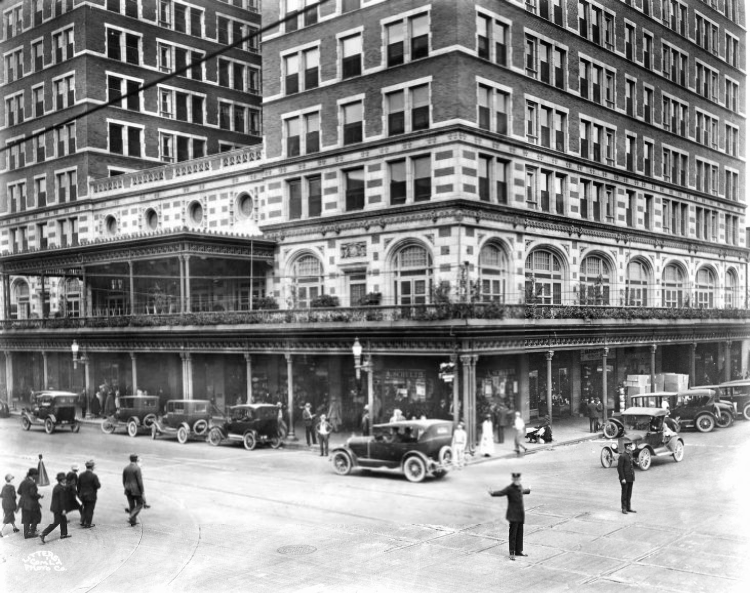 The Rice Hotel - A Curious Histonian